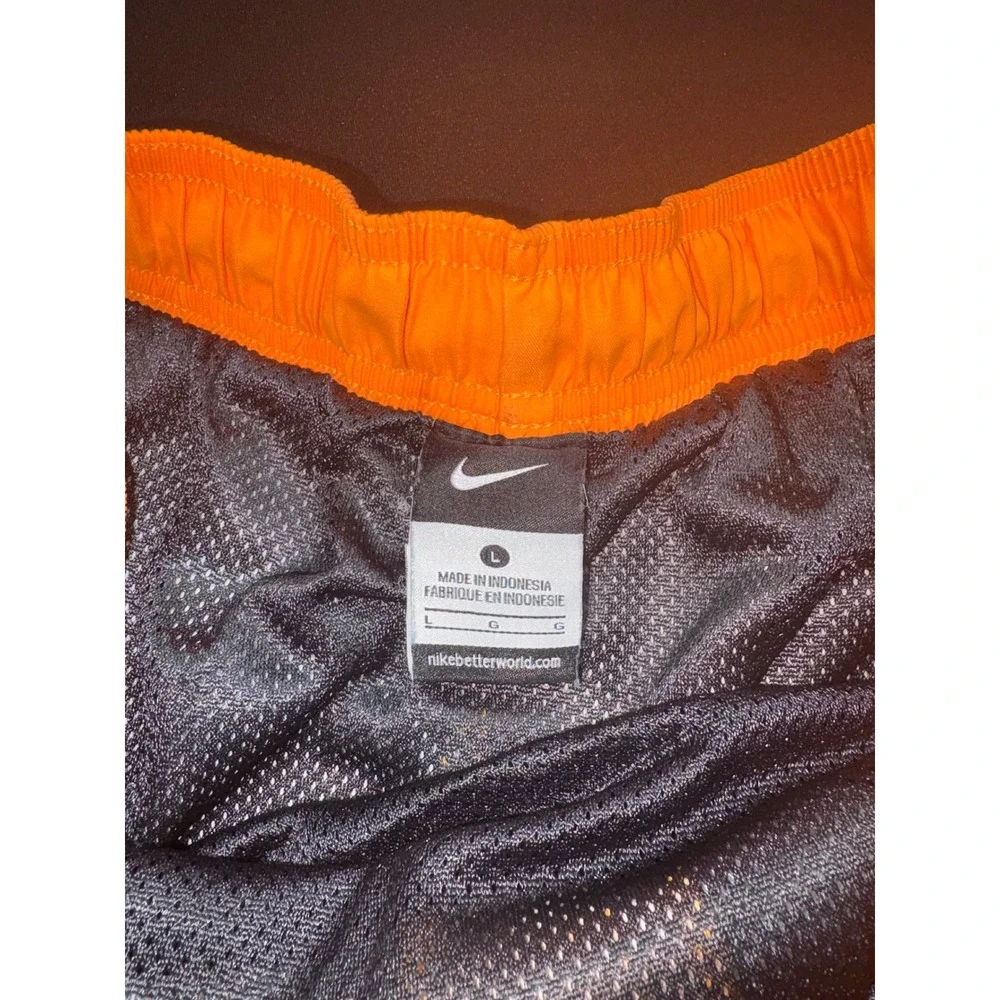 Nike Mens Orange Striped Swim Trunks Board Shorts Mesh Lined NESS5380 Large